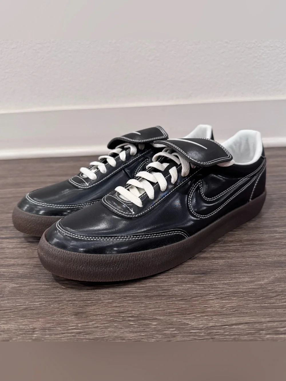Nike Soccer Black Leather 72 Indoor Gum Sole [HQ3489-010] Sz 9.5